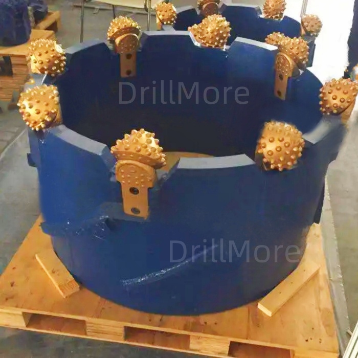 Core Barrel With High Performance Rock Roller Bit