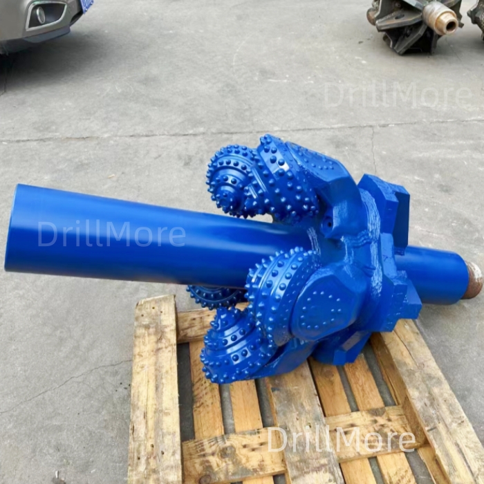 ith IADC637 roller cone bit - ith IADC637 roller cone bit -